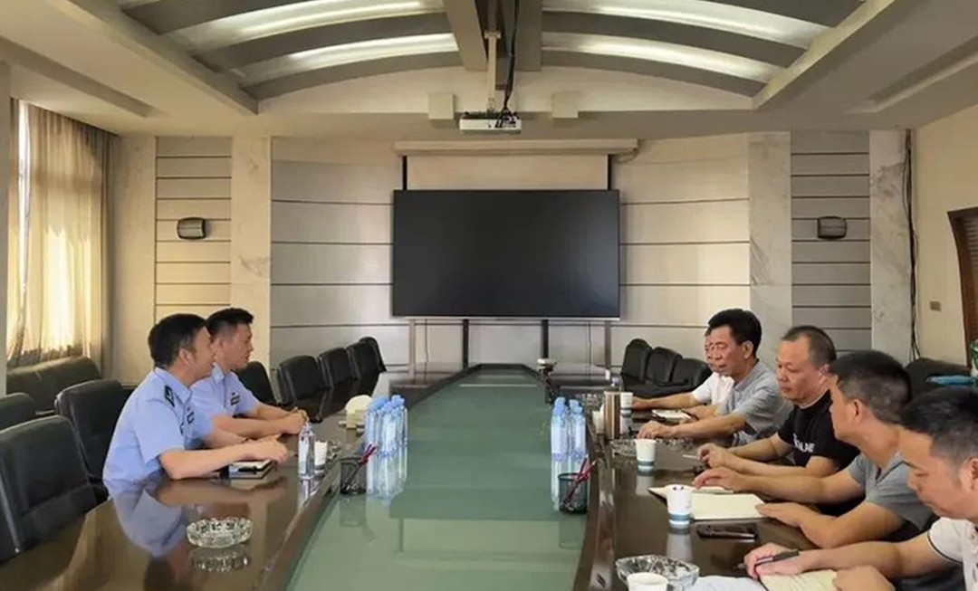 永嘉公安深入泵閥企業(yè)，共筑安全營商新防線